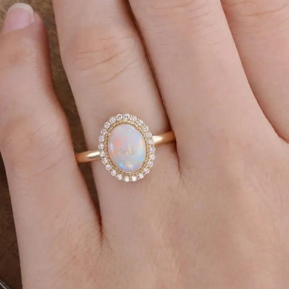 Gold Opal Ring - Picture 4 of 5